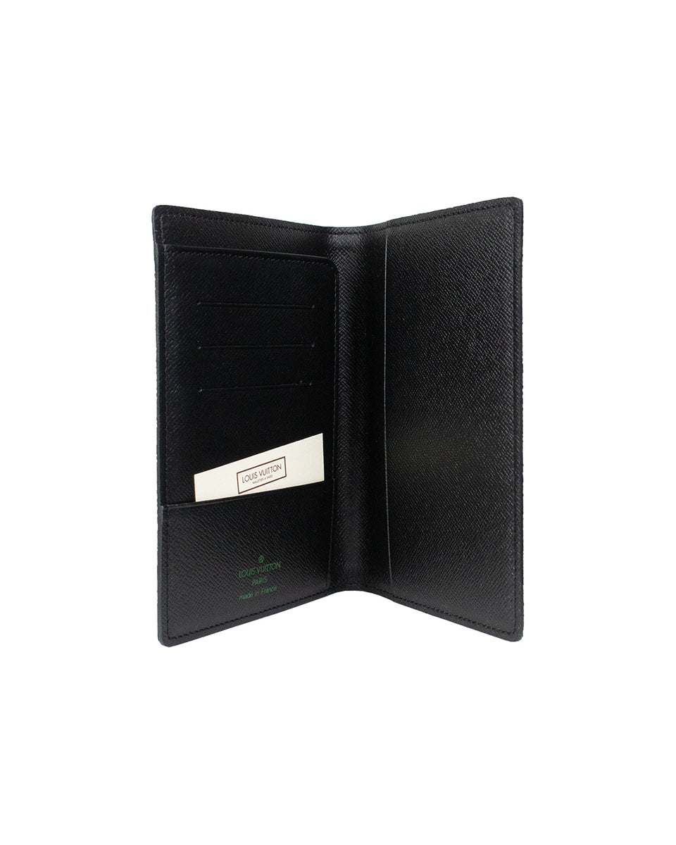 Louis Vuitton Taiga Leather Passport Coverage