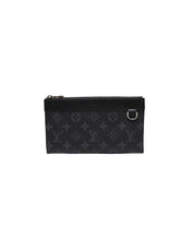 Load image into Gallery viewer, Louis Vuitton Discovery Pochette Black PM