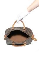 Load image into Gallery viewer, Vintage Louis Vuitton Speedy Handbag 30 V.I. 0951 Inside