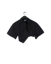 Load image into Gallery viewer, jacquemus black la chemise capri short sleeve shirt front Coachella Outfit Inspo