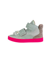 Load image into Gallery viewer, Louis Vuitton Kanye West Patchwork Jaspers Size LV 9 Left Side